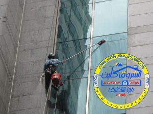سركة تنظيف واجهات زجاجية بالرياض